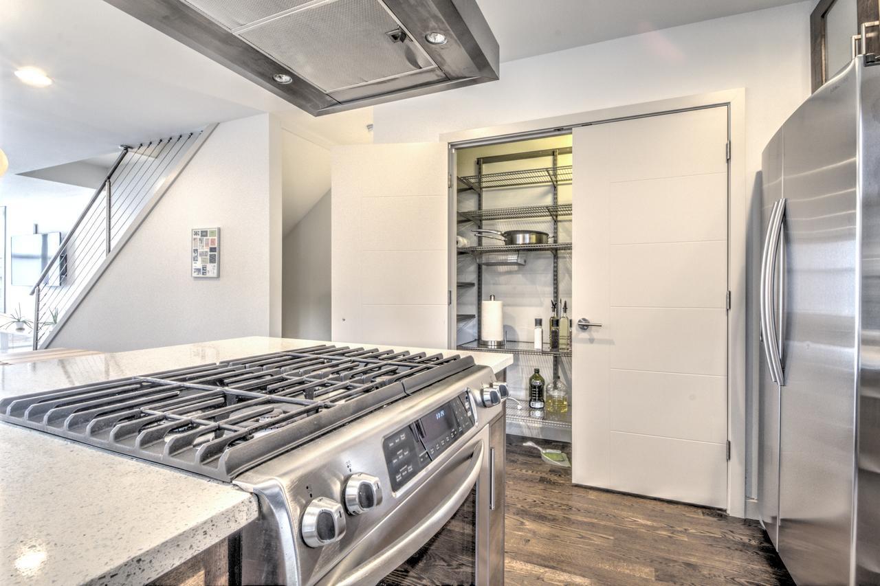 Central Modern Home With Rooftop Seattle Luaran gambar